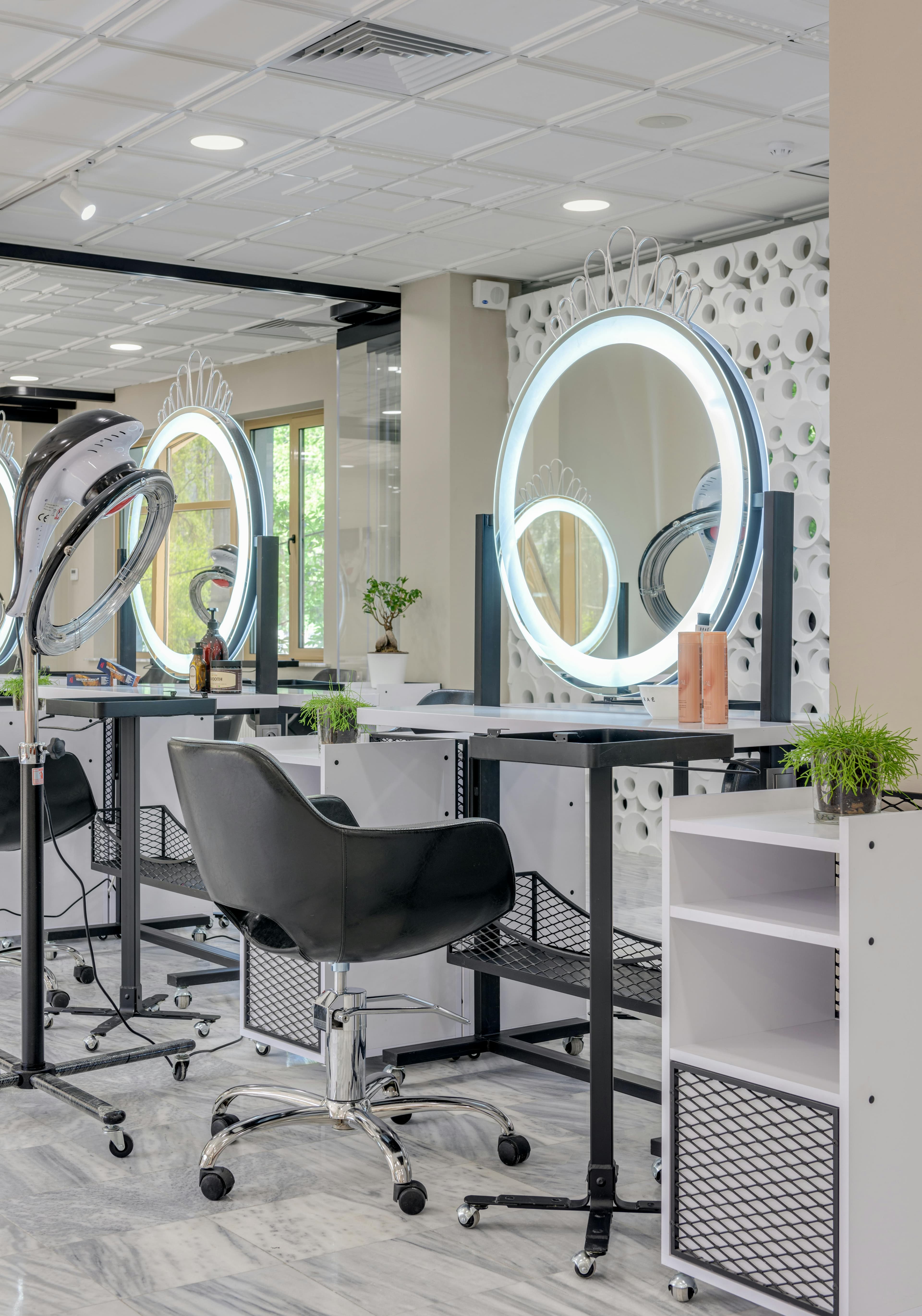 Stornopolicy für Salons: was rechtssicher ist und was nicht